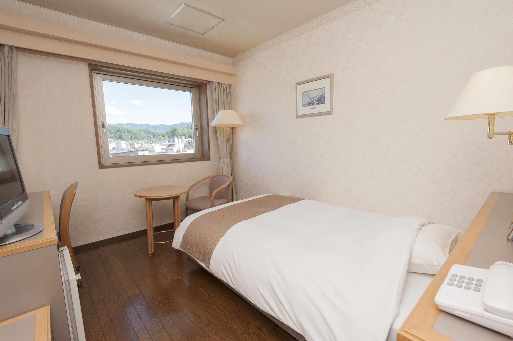 Takayama City Hotel Four Seasons Buitenkant foto
